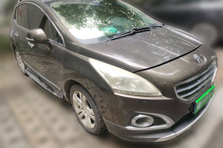 Used Peugeot 3008 2013 1.6THP Automatic Prestige Edition Front Right 45 Deg