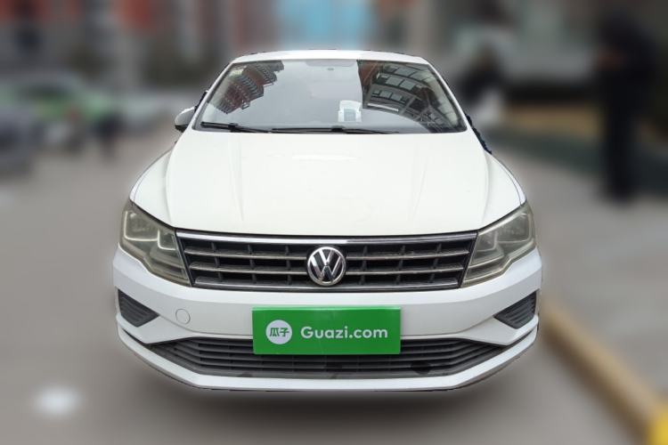 Used Volkswagen Jetta 2019 Dream Edition 1.5L Manual Fashion Version Front