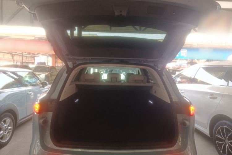 Used VOYAH FREE 2021 Four-Wheel Drive Extended-Range First Edition Commemorative Edition Exclusive Luxury Package Trunk