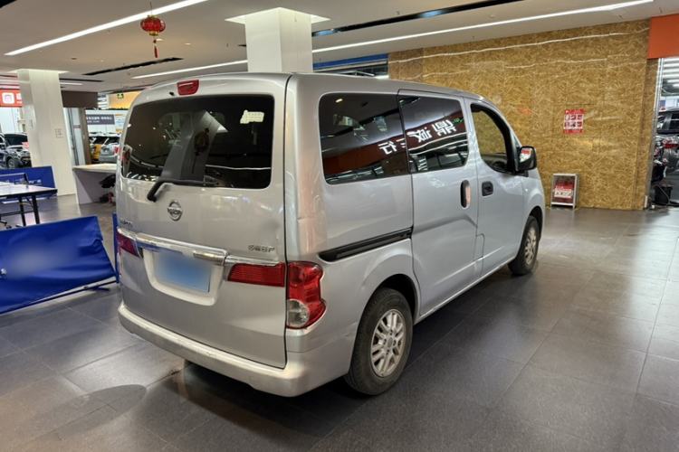 Used Nissan NV200 2013 1.6L Luxury Model China IV Standard