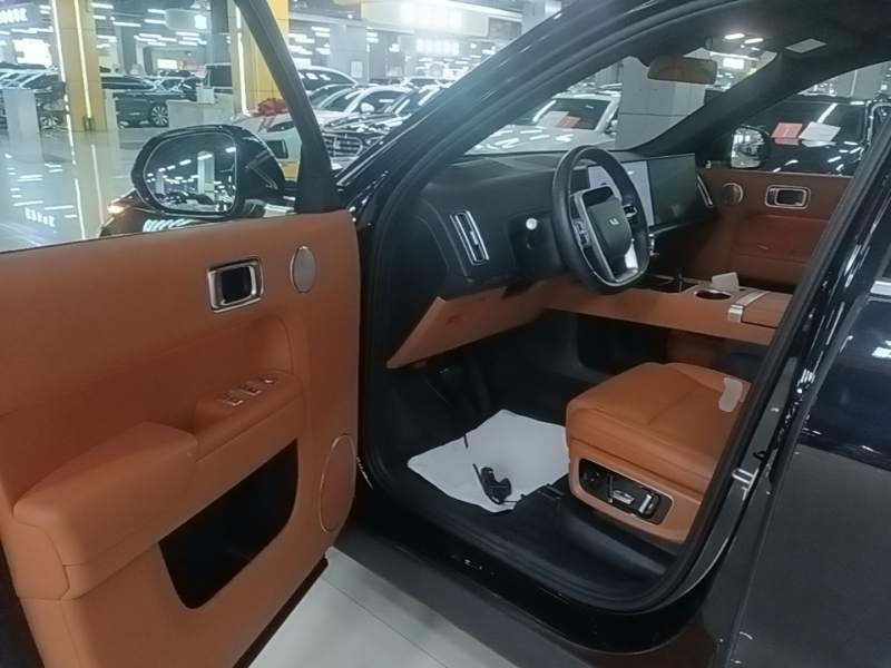 Used Li Auto L9 2022 Max model — 15