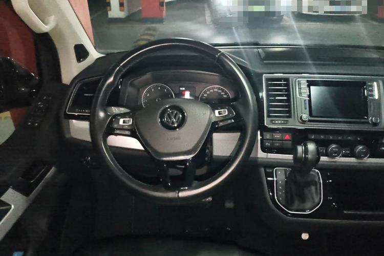 Used Volkswagen Multivan 2017 2.0 TSI 4x4 Prestige Edition 7-Seater