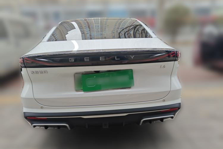 Used Geely Galaxy L6 2023 125km Starship