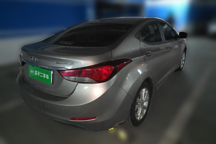 Used Hyundai Elantra (5th Generation / Langdong) 2016 1.6L Automatic Smart Version
