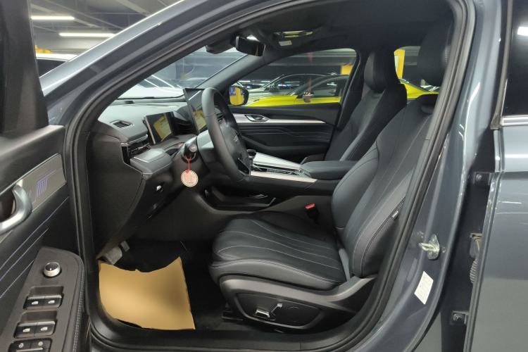 Used Geely Auto Preface 2025 Dongfang Yao 1.5TD Kunlun Edition Driver Seat