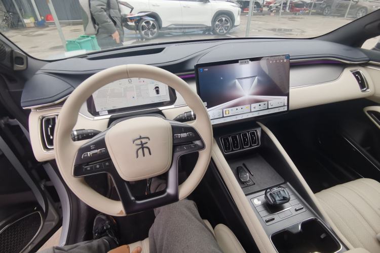 Used BYD Song L EV 2024 662 km Excellence Version