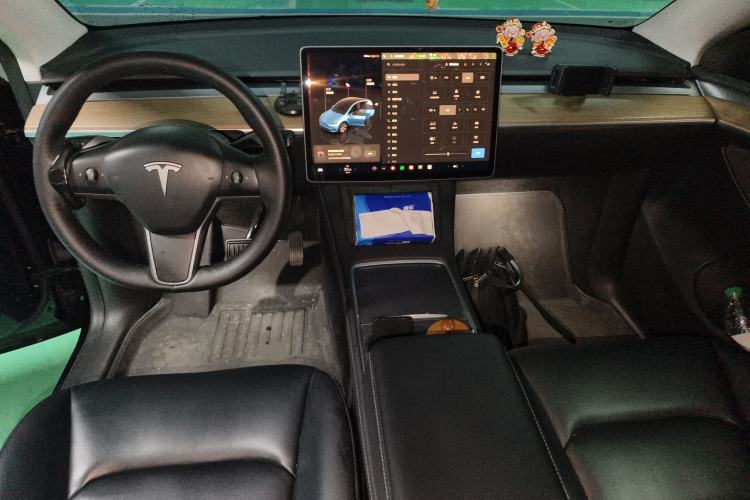 Used Tesla Model Y 2022 Rear-Wheel-Drive Version
