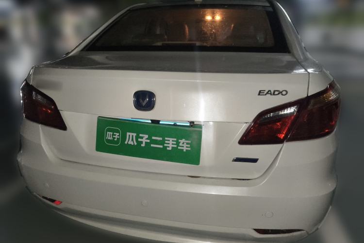Used CHANGAN Eado 2015 1.6L Manual Luxury Model China IV Standard Rear
