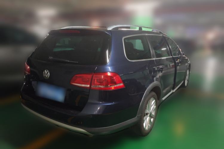 Used Volkswagen Magotan 2012 Travel Edition 2.0 TSI 4x4 Comfort Version

