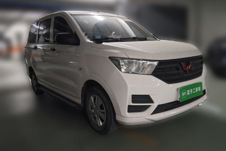 Used Wuling Hongguang 2019 1.5L S Basic Version China VI Standard LAR