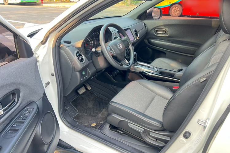 Used Honda XR-V 2020 1.5L CVT Comfort Version Interior 4