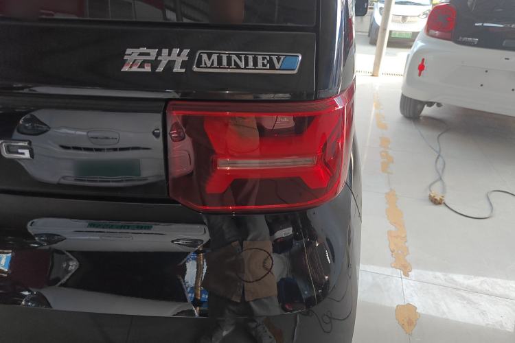 Used Wuling Hongguang MINIEV 2022 GAMEBOY 200km Gaming Edition with Lithium Iron Phosphate Right Rear Taillight