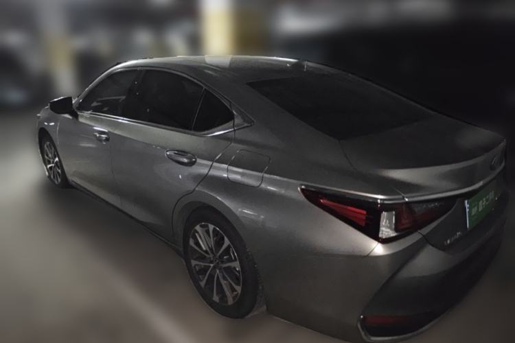 Used Lexus ES 2021 200 Excellence Edition