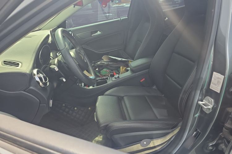 Used Mercedes-Benz GLA 2017 GLA 200 Fashion Model