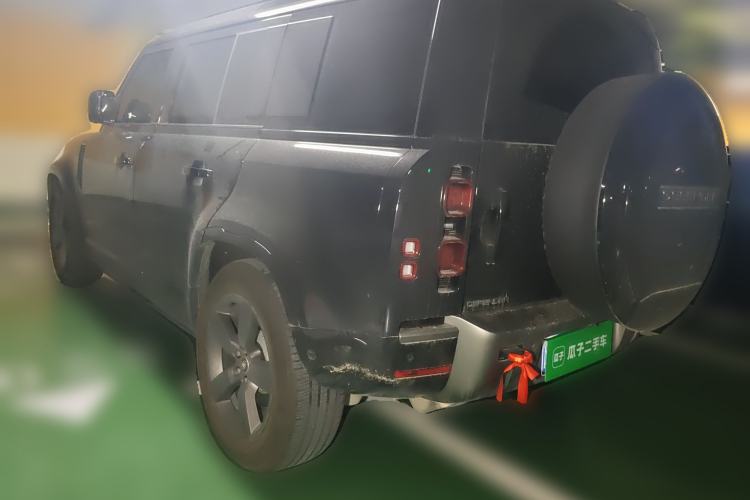 Used Land Rover Defender 2025 110 3.0T P400 – Dynamic HSE Rear Left 45 Deg