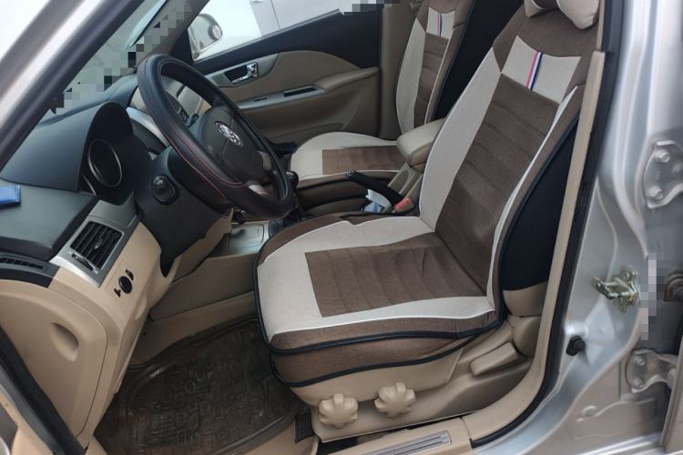 Used Buick Excelle 2013 1.5L Manual Classic Model
