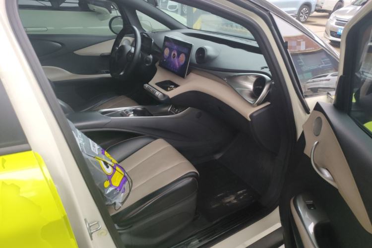 Used BYD Dolphin 2023 420 km Free Version
