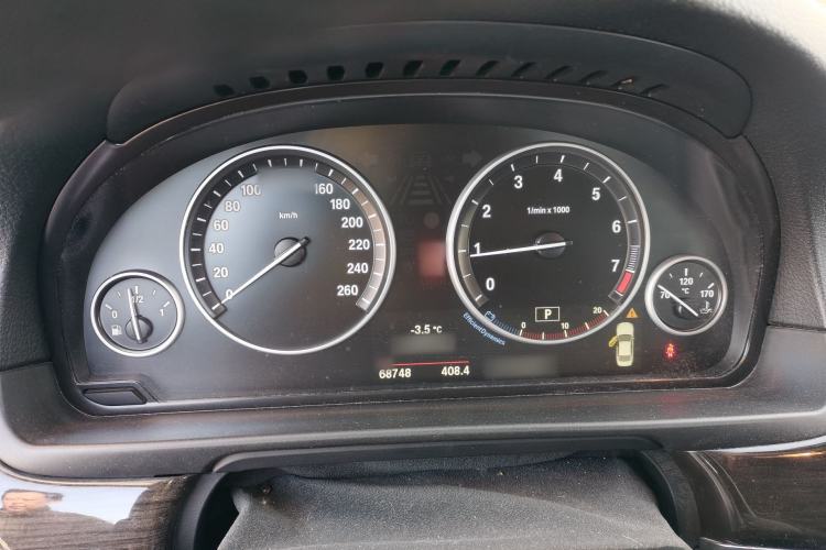 Used BMW 5 Series 2014 525Li Luxury Design Package
