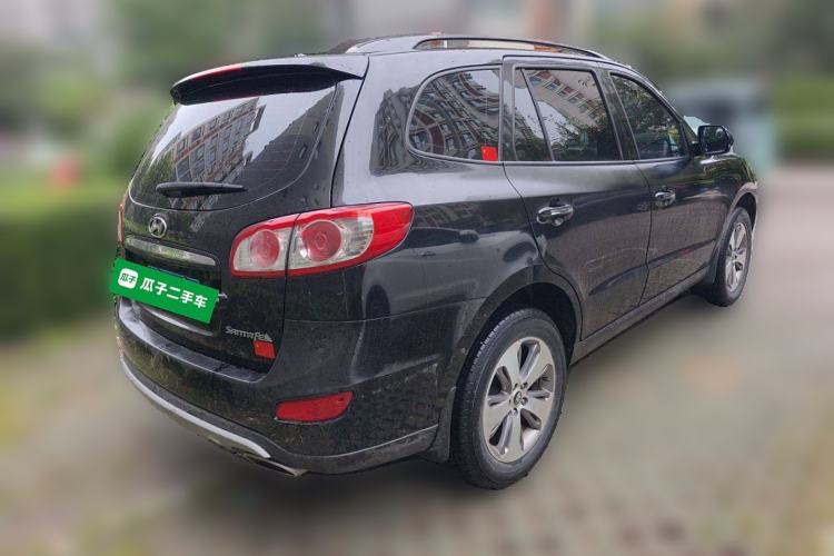 Used Hyundai Santa Fe Classic 2011 2.4 Comfort Edition 7-Seater Two-Wheel Drive