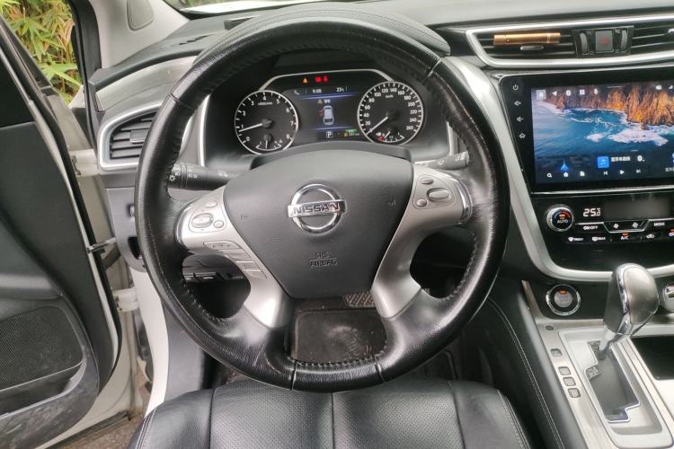 Used Nissan Murano 2021 2.5L XL Two-Wheel Drive Smart Connect Luxury Edition