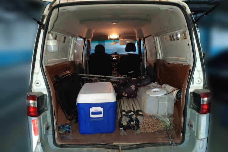 Used Jinbei Hiace X30 2016 1.3L Van Comfort Edition DLCG12 Trunk