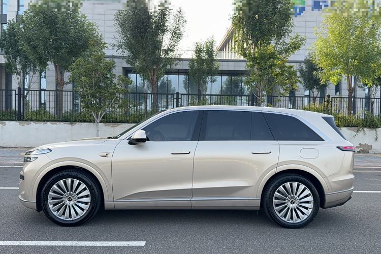 Used ONVO Luxeed L90 2025 Model—Max Six-Seater Version