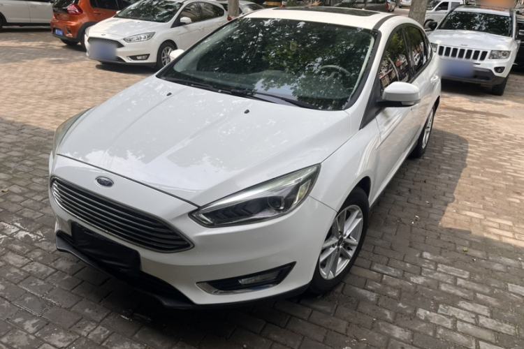 Used Ford Focus 2017 Sedan 1.6L Automatic Fashion Edition Smart Drive Version Exterior 7
