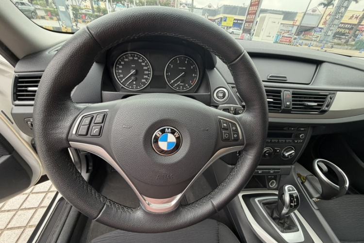 Used BMW X1 2014 sDrive18i Fashion Model