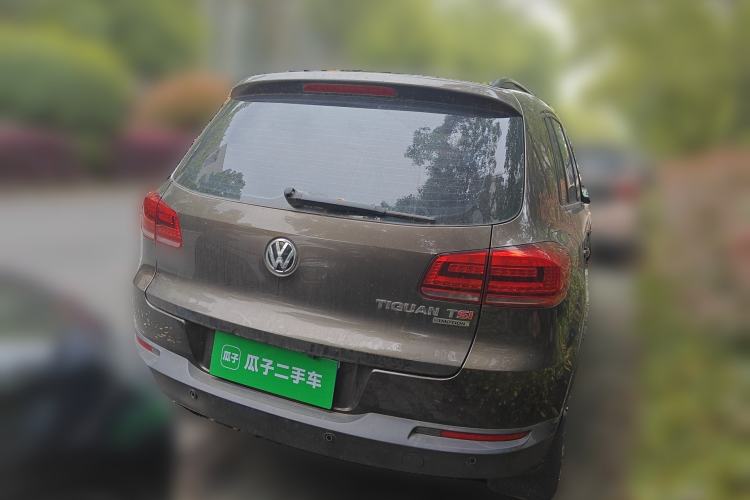 Used Volkswagen Tiguan 2015 1.8TSI Automatic All-Wheel Drive Comfort Edition Rear Right 45 Deg