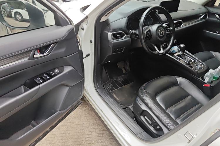 Used Mazda CX-5 2022 2.0L Automatic Two-Wheel Drive Zhiya Version Driver Seat