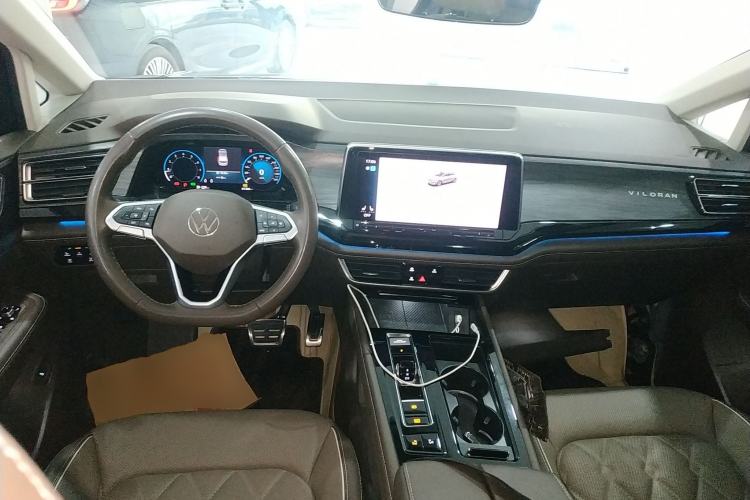 Used Volkswagen Viloran 2023 380TSI Prestige Edition
