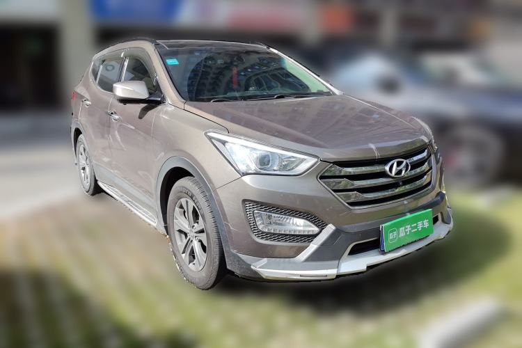 Used Hyundai Santa Fe 2013 2.4L Automatic Two-Wheel Drive Smart Version