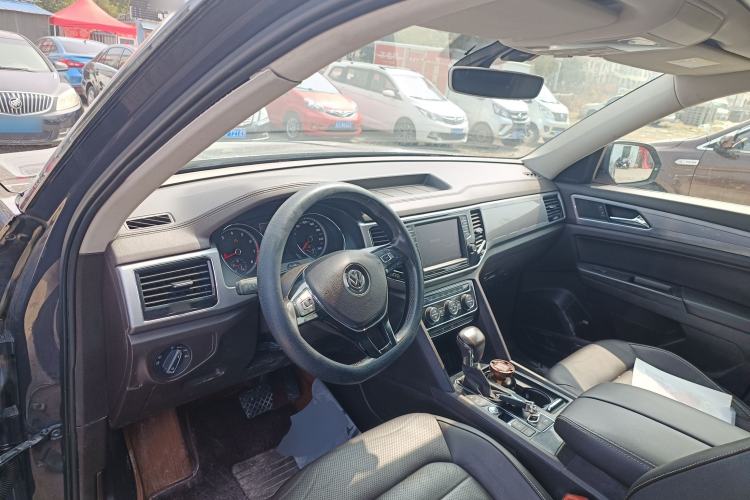 Used Volkswagen Teramont 2017 330TSI Two-Wheel-Drive Luxury Edition