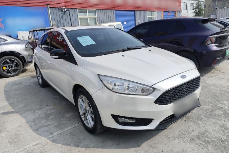 Used Ford Focus 2015 Hatchback 1.6L Automatic Fashion Edition