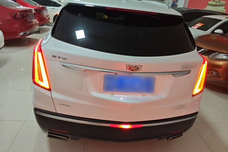 Used Cadillac XT5 2018 28E Four-Wheel Drive Tech Version