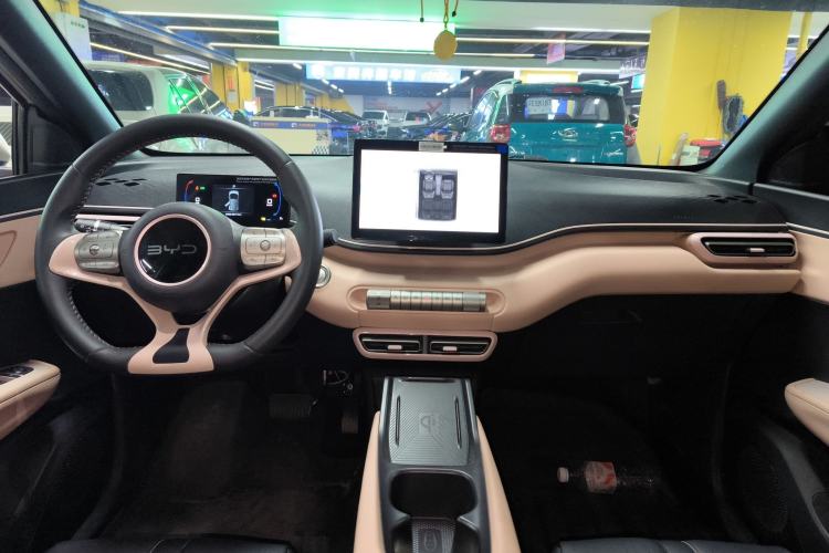 Used BYD Seagull 2025 305 km Free Version
