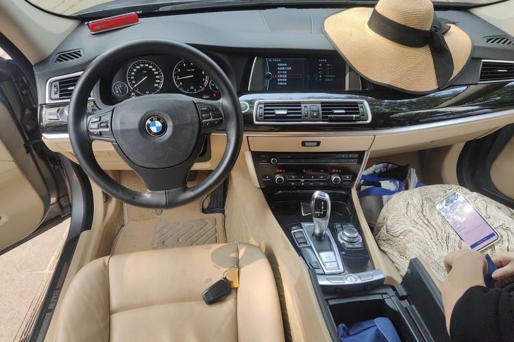 Used BMW 5 Series GT 2011 535i Elegant Edition
