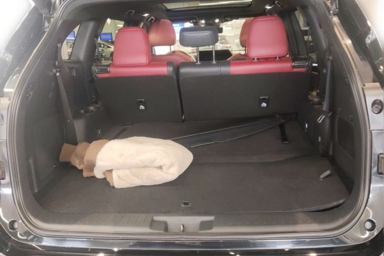 Used Toyota Crown Kluger 2023 2.5L HEV Four-Wheel Drive Flagship Edition Trunk