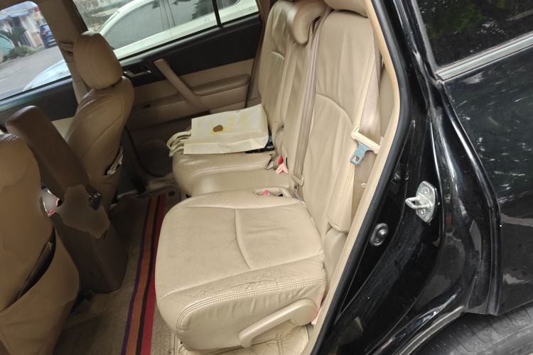 Used Toyota Highlander 2012 2.7L Two-Wheel Drive 7-Seater Elite Edition
