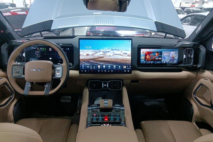 Used Formula Leopard 8 2025 Smart & Brave Flagship Edition 7 Seats Interior 2