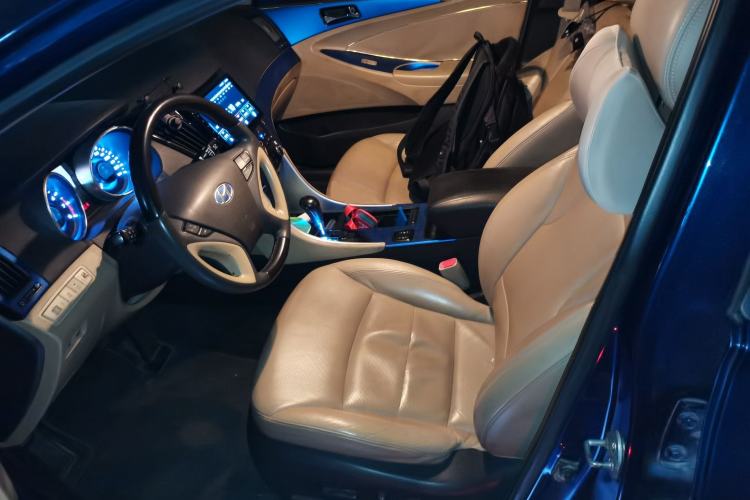 Used Hyundai Sonata 2011 2.0L Automatic Supreme Edition