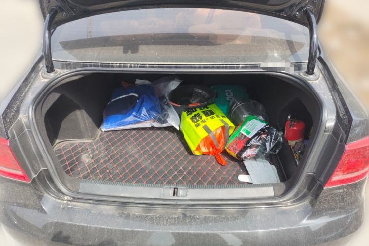 Used Volkswagen Magotan 2013 1.8TSI Premier Model Trunk