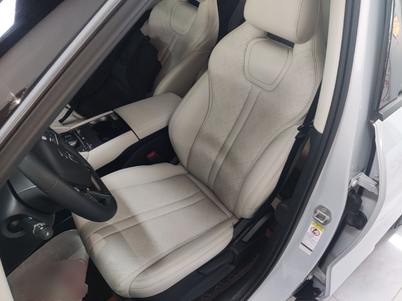 BYD Yuan UP 2024 401 km Active Version — снимка 17