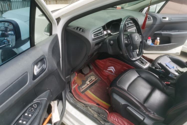 Used Citroen C4 Sega 2018 1.6L Automatic Luxury Model Driver Seat