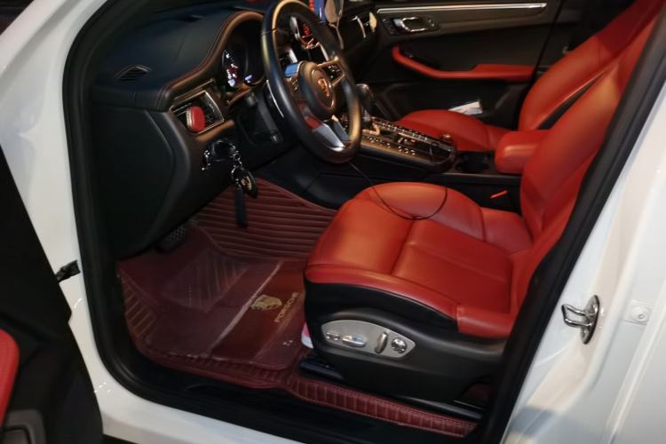 Used Porsche Macan 2017 Macan 2.0T
