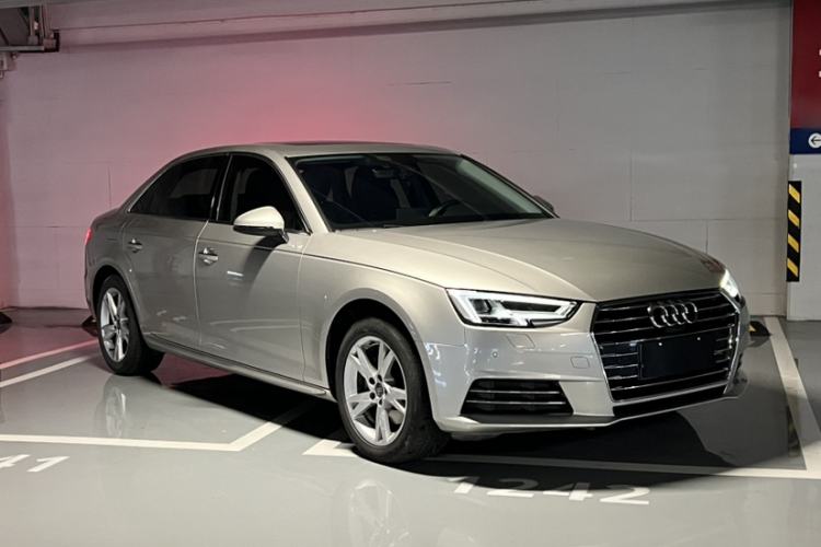 Used Audi A4L 2018 30th Anniversary Edition 40 TFSI Trendy Model Exterior 1