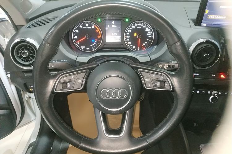 Used Audi A3 2019 Sportback 35 TFSI Fashion Edition China V
