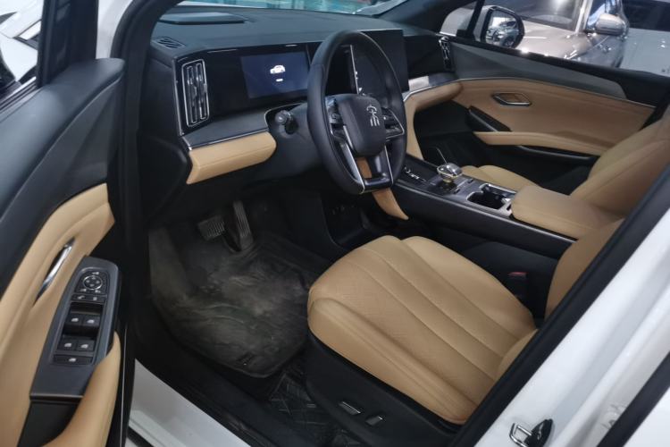 Used BYD Song L DM-i 2024 112 km Leading Edition