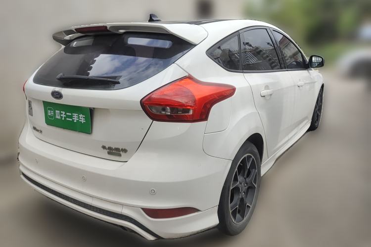 Used Ford Focus 2017 1.5T CTCC White and Black Limited Edition