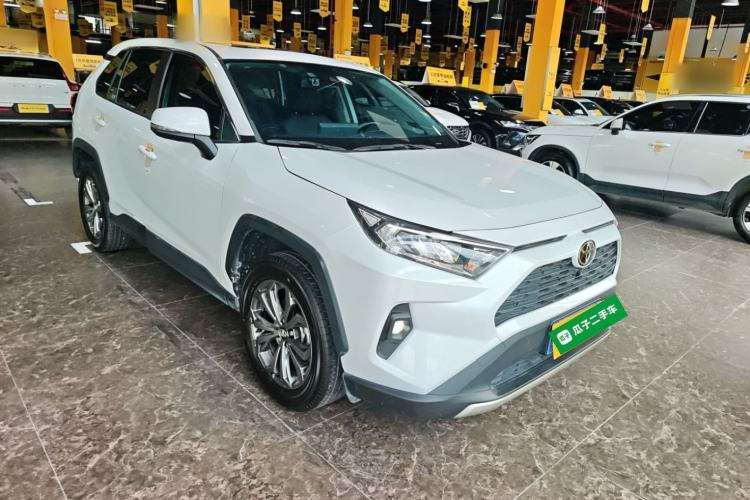 Used Toyota RAV4 2023 2.0L CVT Two-Wheel Drive Fashion Edition

